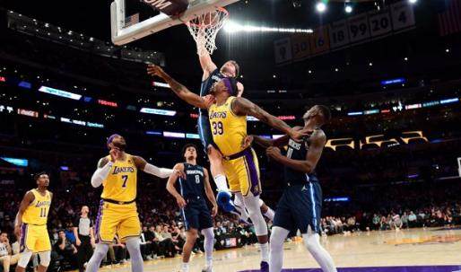 开云官网-关键时刻防守突飞猛进 常规赛收官独行侠全力冲刺